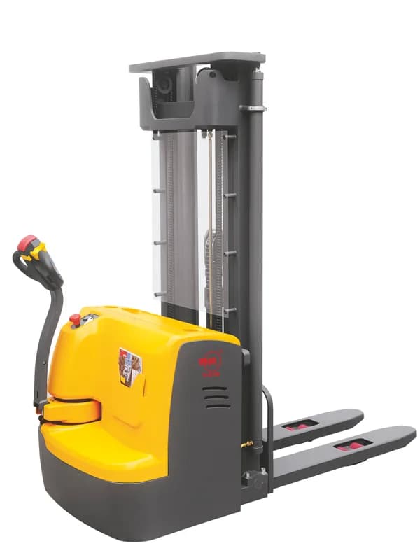 Штабелер самоходный 1,5 т 5,0 м XILIN CDDR15-III Li-ion 24/150 В/Ач