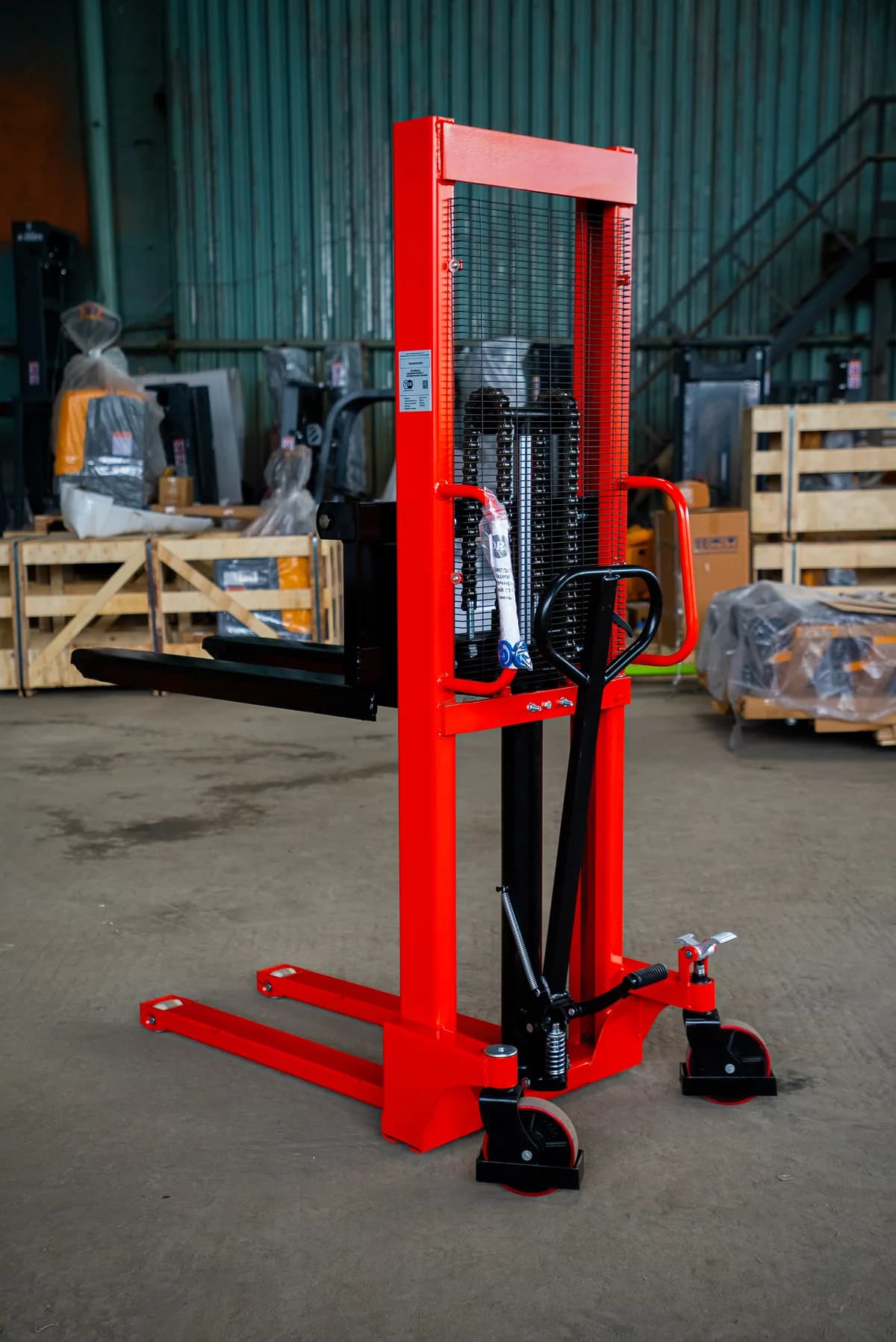 Штабелер гидравлический 2,0 т 1,6 м TOR CTY-E с раздвижными вилами — фото 5